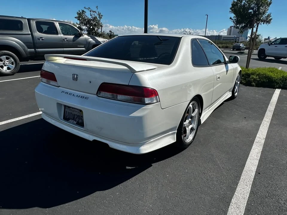 2001 Honda Prelude 5th Gen - Image 4 of 11