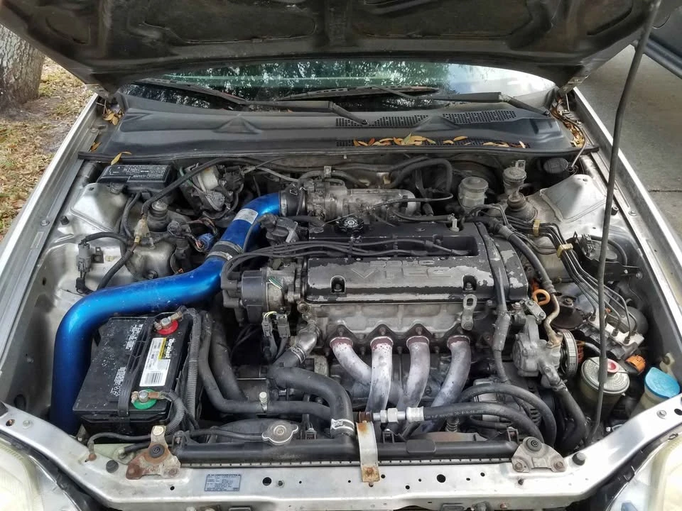 2001 Honda Prelude 5th Gen - Image 5 of 8