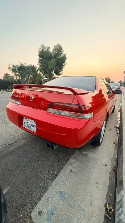 2001 Honda Prelude 5th Gen - Image 4 of 8