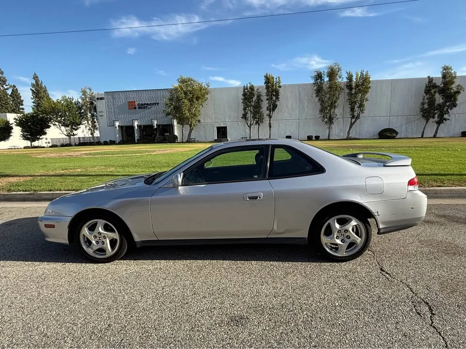 2001 Honda Prelude 5th Gen - Image 3 of 19