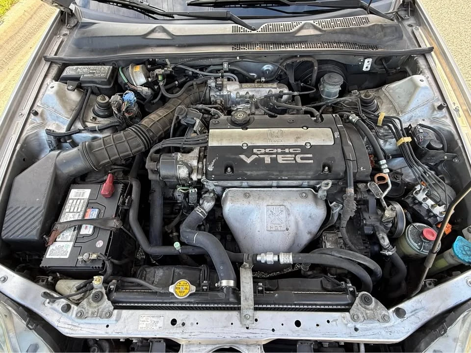 2001 Honda Prelude 5th Gen - Image 10 of 19