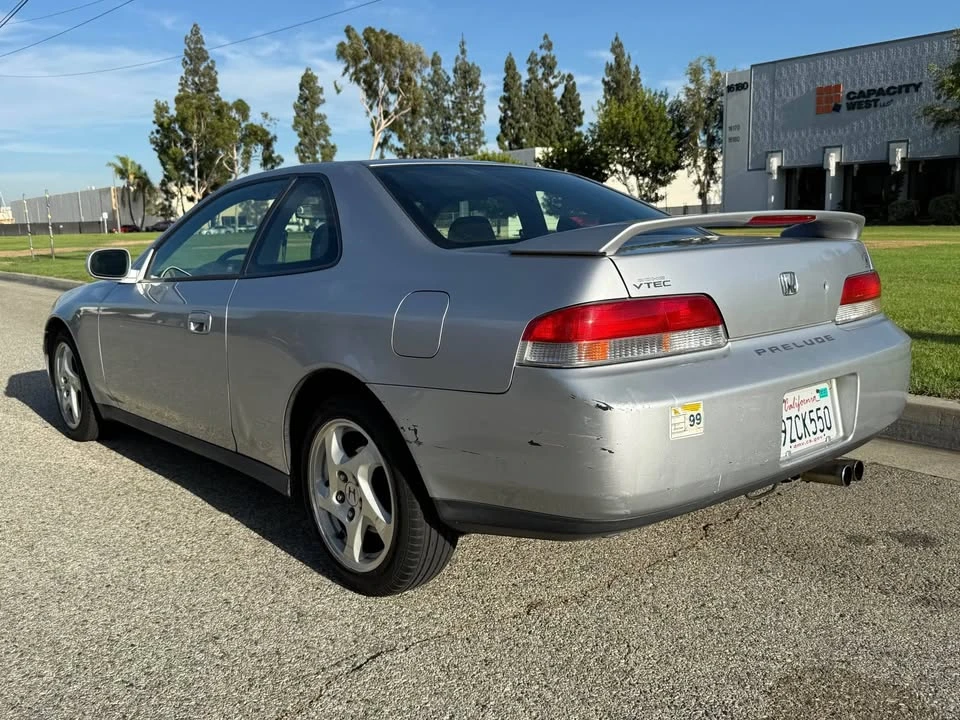 2001 Honda Prelude 5th Gen - Image 4 of 19
