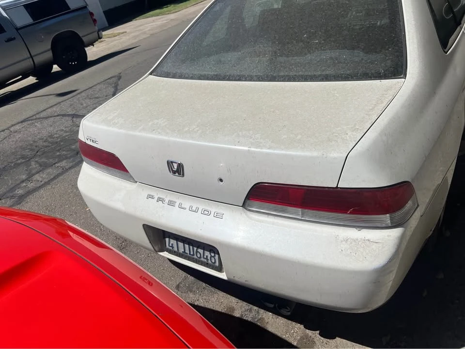 2001 Honda Prelude 5th Gen - Image 4 of 4