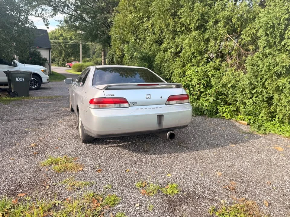 2001 Honda Prelude 5th Gen - Image 3 of 5
