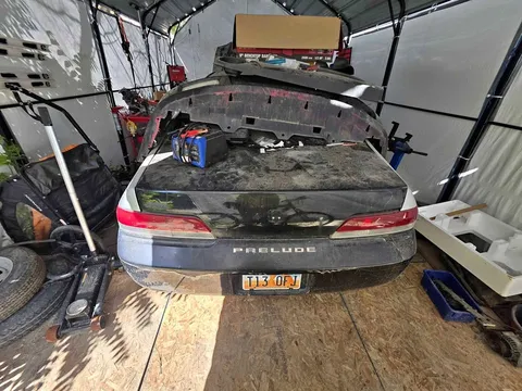 2001 Honda Prelude Coupe 2D
