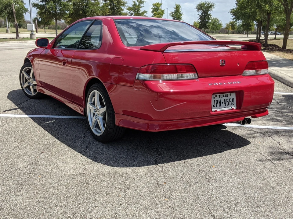 2001 Honda Prelude 5th Gen - Image 12 of 23