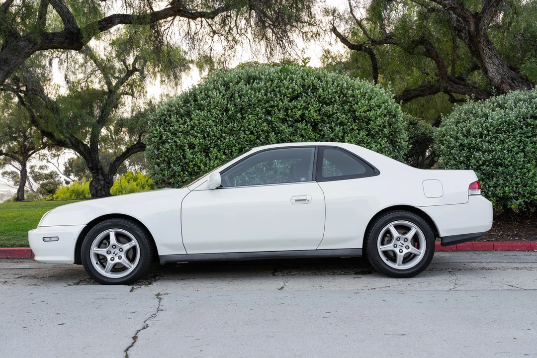 2001 Honda Prelude 5th Gen - Image 9 of 31