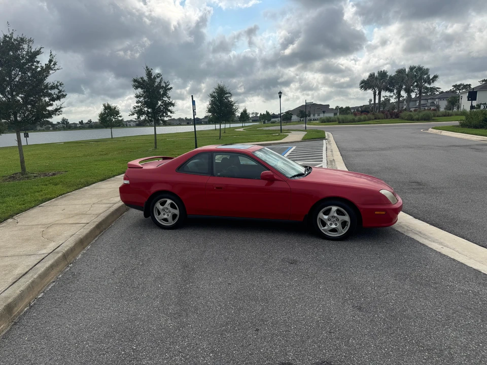 2001 Honda Prelude 5th Gen - Image 11 of 31