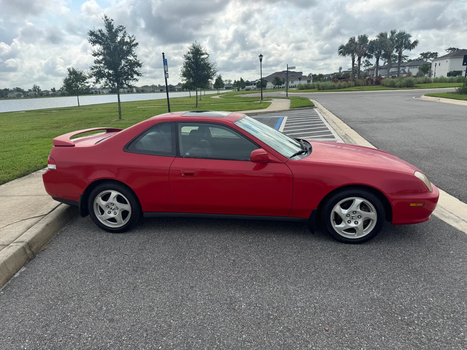 2001 Honda Prelude 5th Gen - Image 12 of 31
