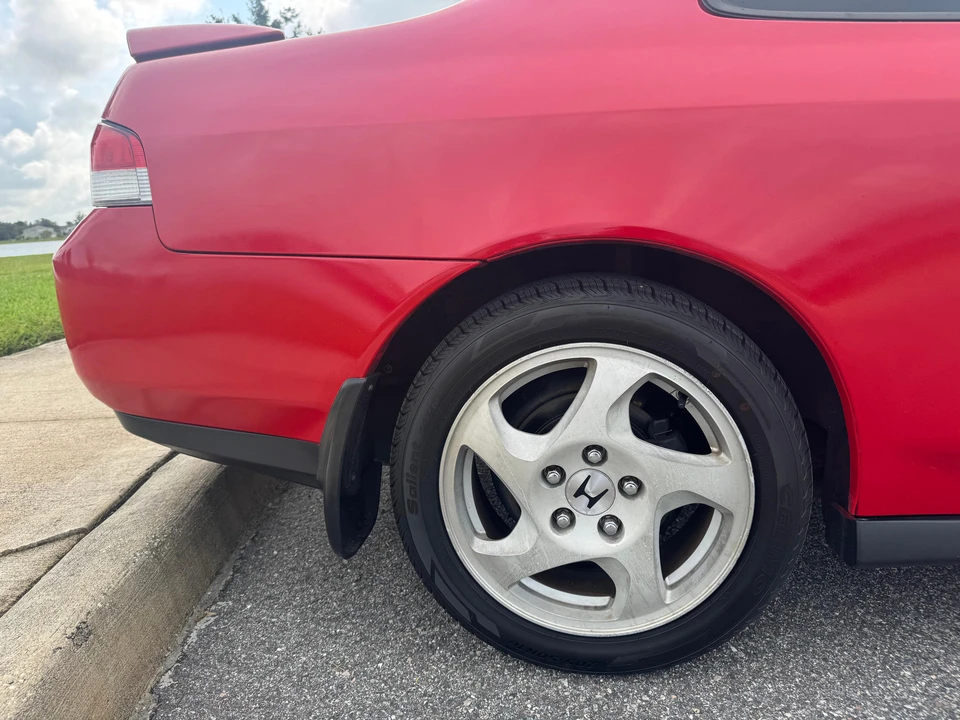 2001 Honda Prelude 5th Gen - Image 19 of 31