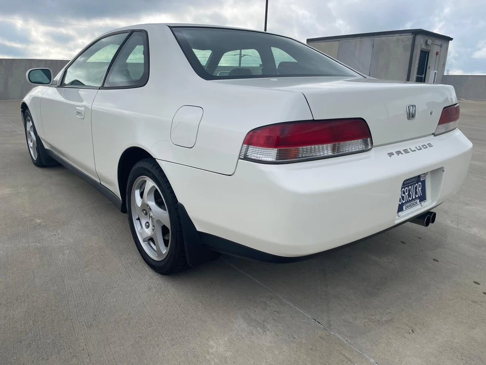 2001 Honda Prelude 5th Gen - Image 20 of 31