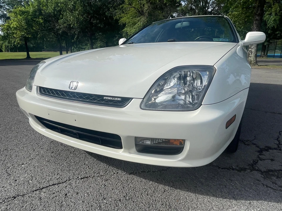 2001 Honda Prelude 5th Gen - Image 10 of 31