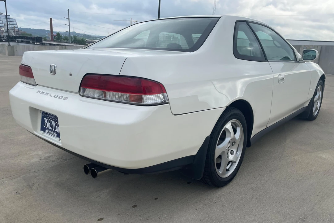 2001 Honda Prelude 5th Gen - Image 4 of 31