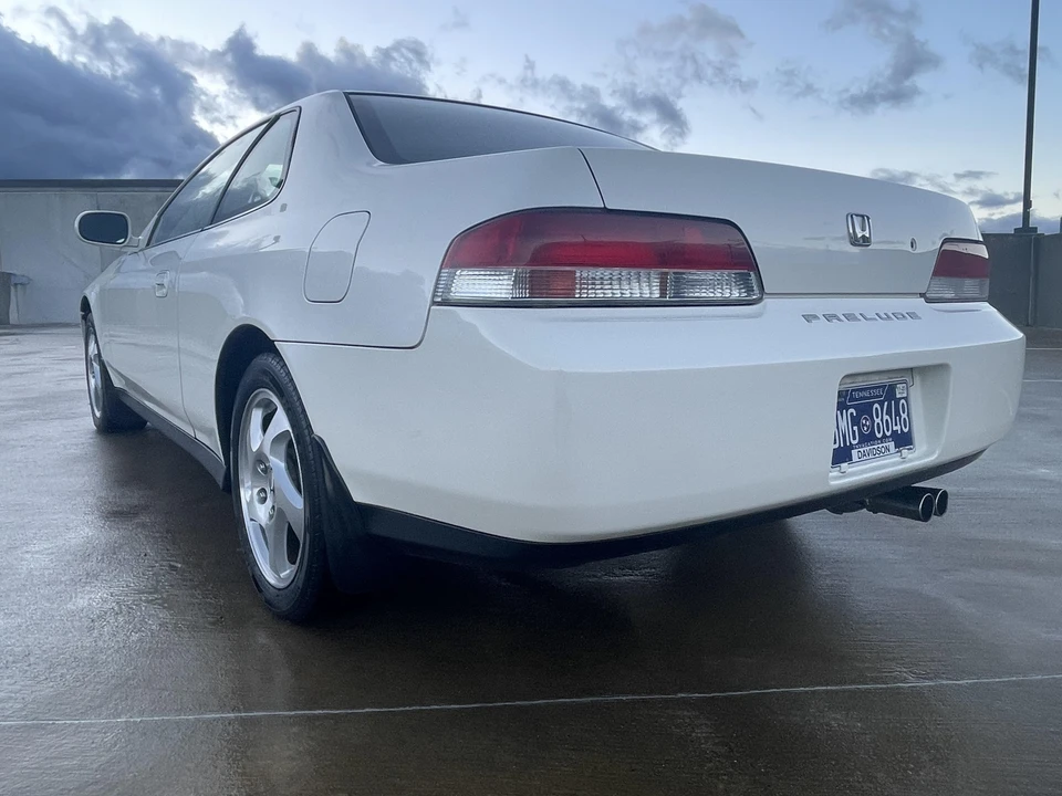 2001 Honda Prelude 5th Gen - Image 23 of 31