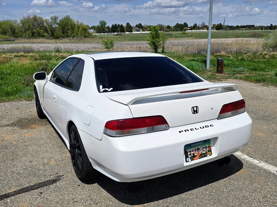 2001 Honda Prelude 5th Gen - Image 12 of 31
