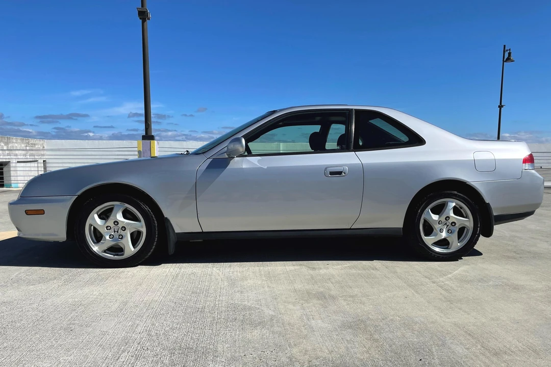 2001 Honda Prelude 5th Gen - Image 3 of 31