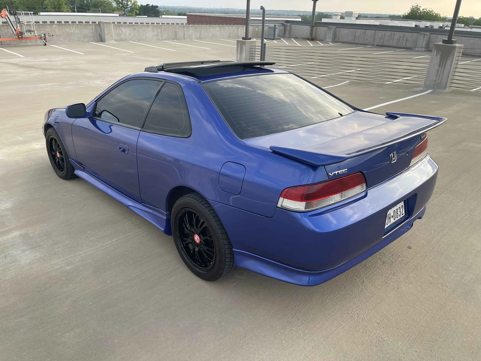 2001 Honda Prelude 5th Gen - Image 11 of 31
