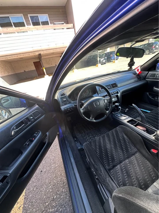 2001 Honda Prelude 5th Gen - Image 6 of 8
