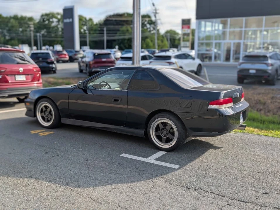 2001 Honda Prelude 5th Gen - Image 2 of 10