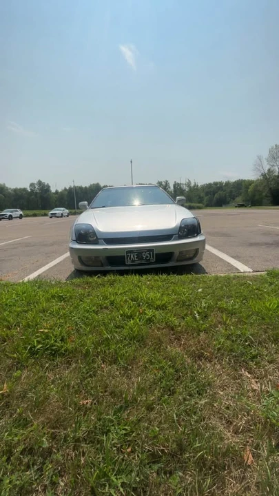 2001 Honda Prelude 5th Gen - Image 2 of 7