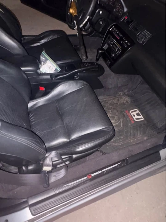 2001 Honda Prelude 5th Gen - Image 6 of 13