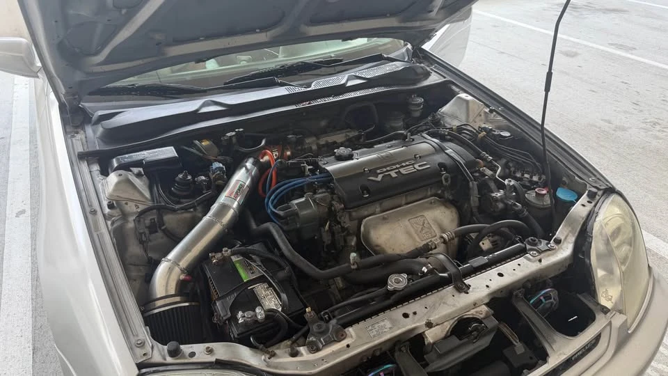 2001 Honda Prelude 5th Gen - Image 16 of 19