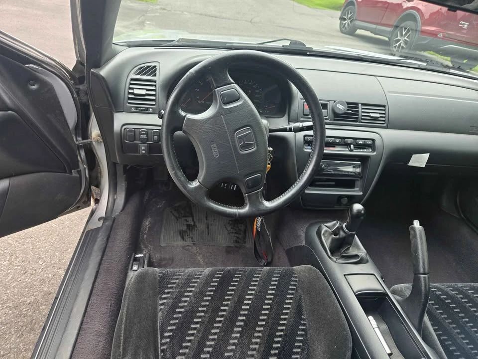 2001 Honda Prelude 5th Gen - Image 6 of 6