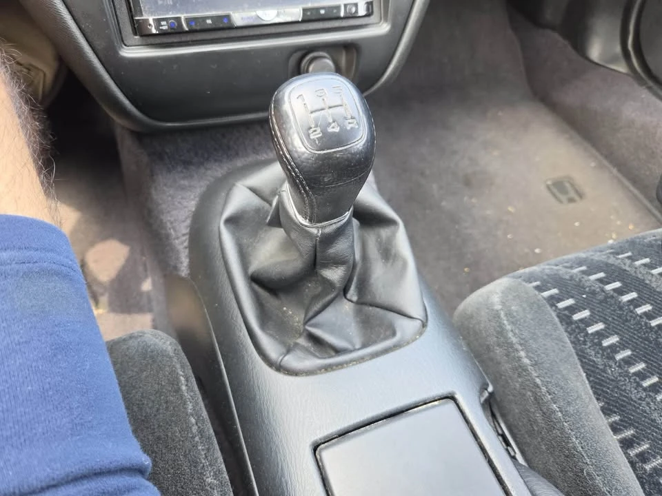 2001 Honda Prelude 5th Gen - Image 9 of 12