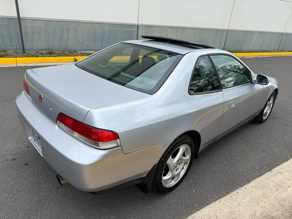 2001 Honda Prelude 5th Gen - Image 10 of 20