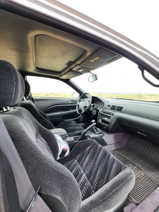 2001 Honda Prelude 5th Gen - Image 4 of 13