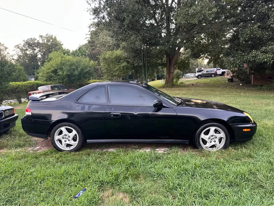 2001 Honda Prelude 5th Gen - Image 3 of 12