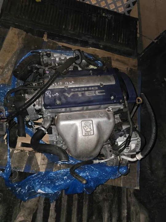 2001 Honda Prelude 5th Gen - Image 5 of 9