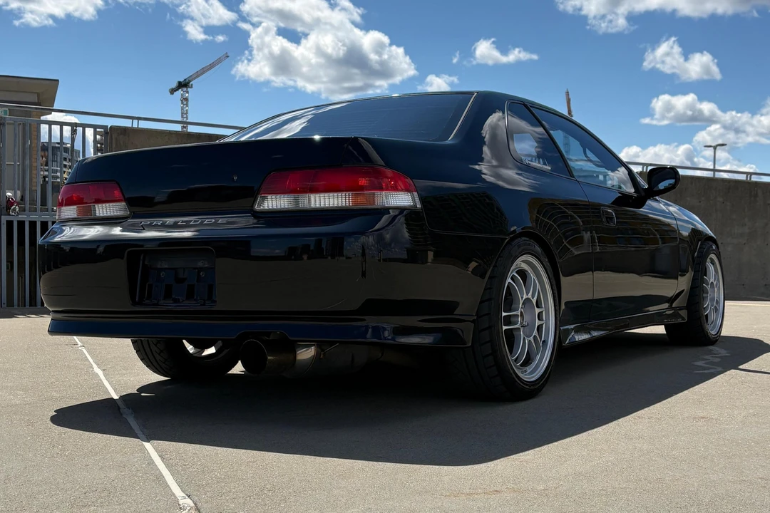 2001 Honda Prelude 5th Gen - Image 11 of 31