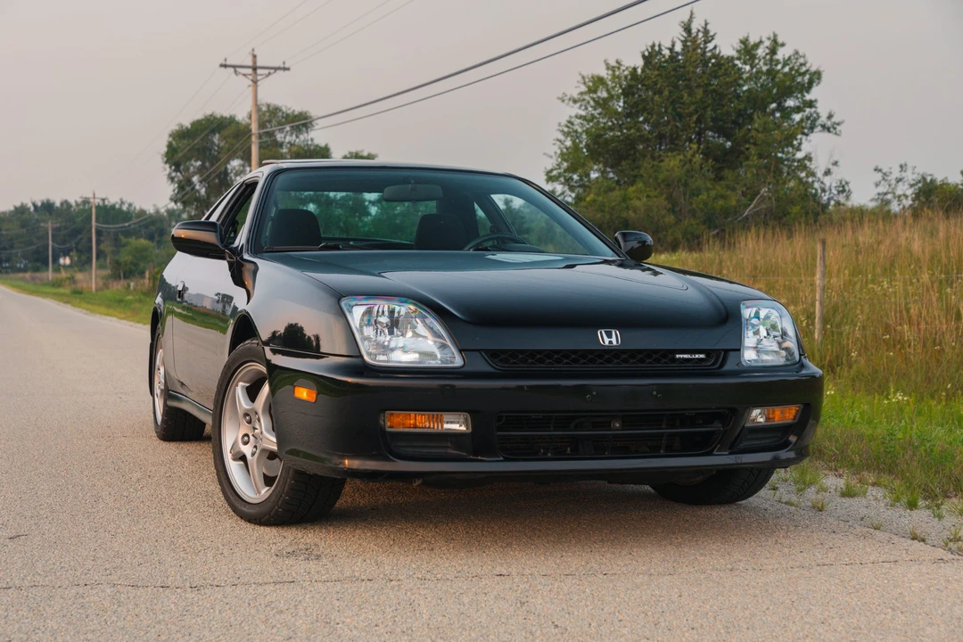 2001 Honda Prelude 5th Gen - Image 10 of 31