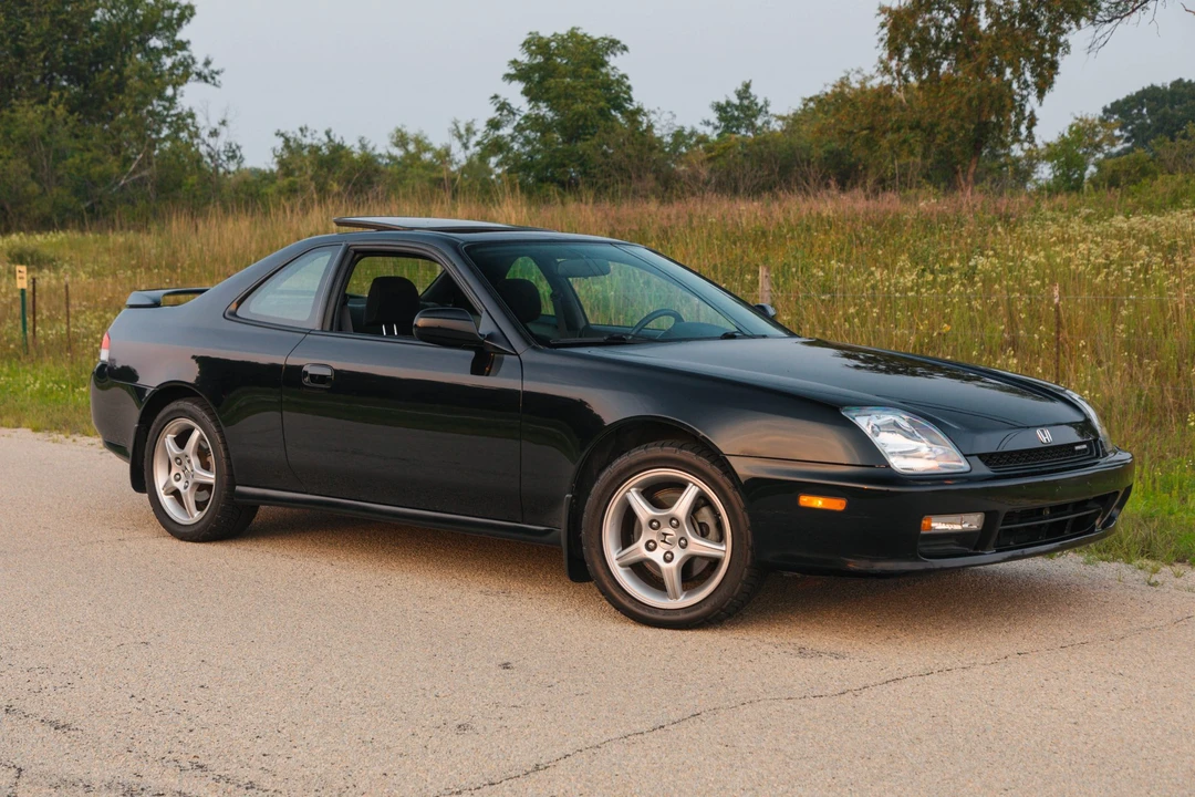 2001 Honda Prelude 5th Gen - Image 2 of 31