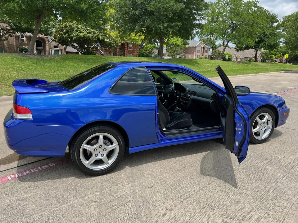 2001 Honda Prelude 5th Gen - Image 18 of 31