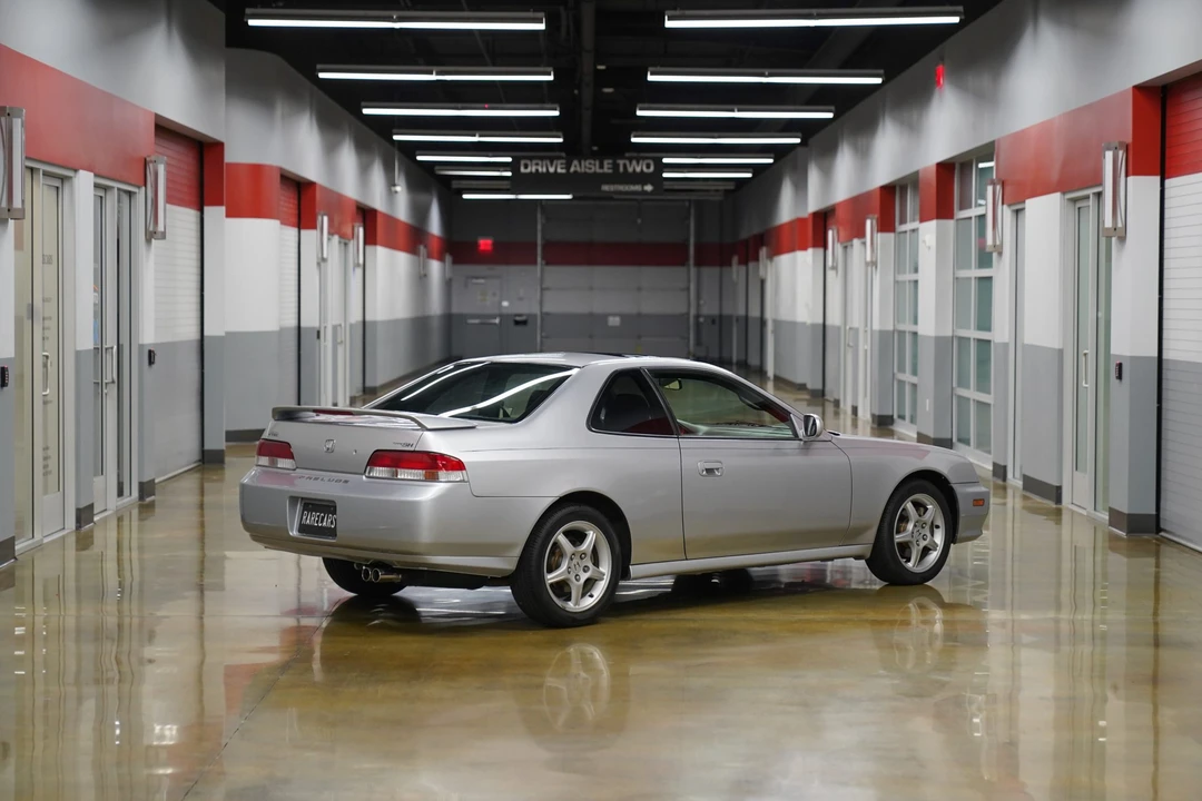 2001 Honda Prelude 5th Gen - Image 13 of 31
