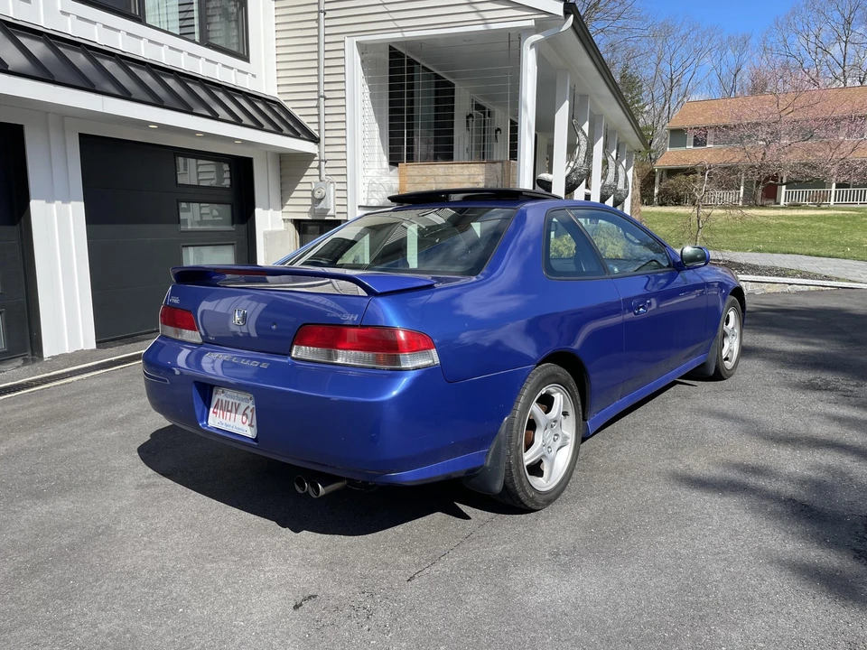 2001 Honda Prelude 5th Gen - Image 12 of 31