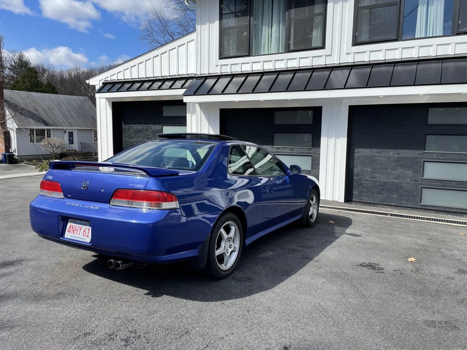 2001 Honda Prelude 5th Gen - Image 10 of 31