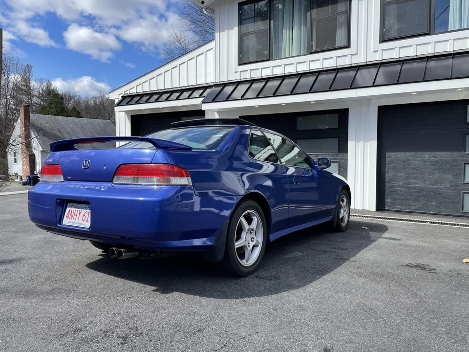 2001 Honda Prelude 5th Gen - Image 11 of 31