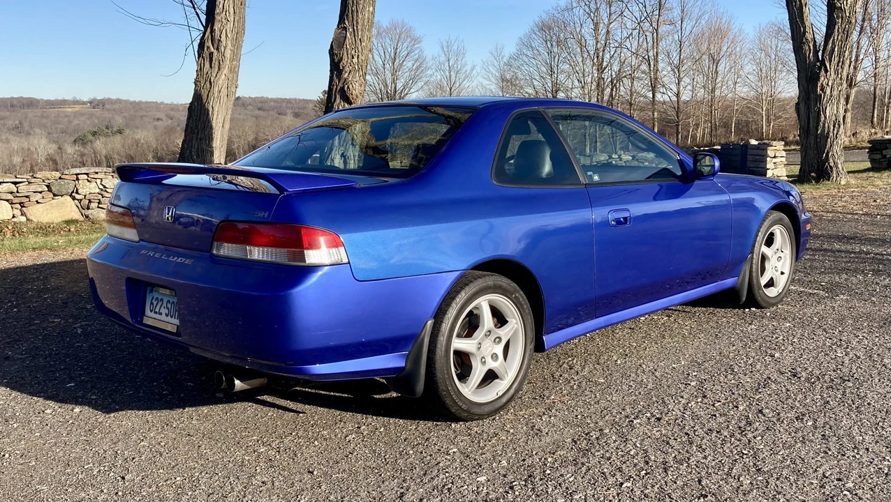 2001 Honda Prelude 5th Gen - Image 12 of 31