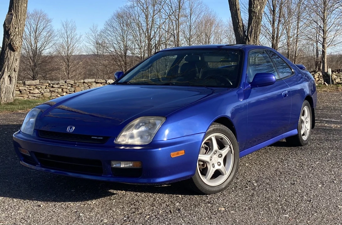 2001 Honda Prelude 5th Gen - Image 2 of 31