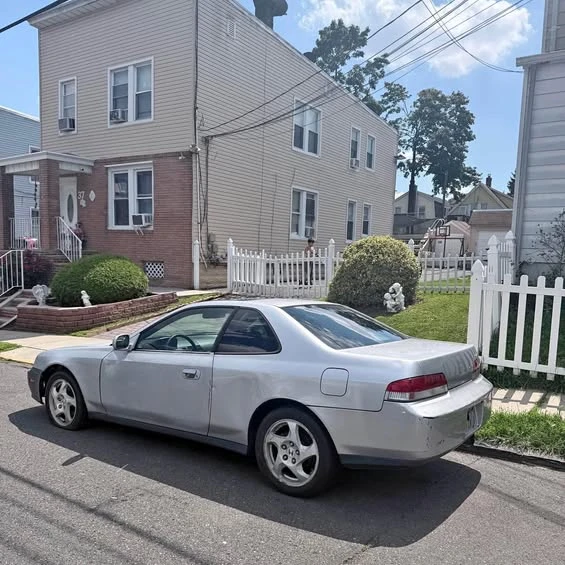 2001 Honda Prelude 5th Gen - Image 1 of 1