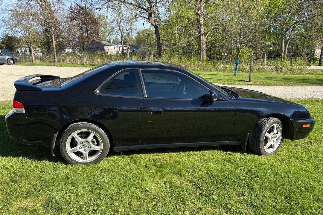 2001 Honda Prelude 5th Gen - Image 3 of 31