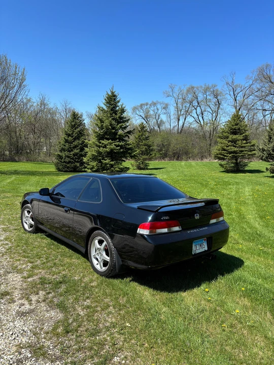 2001 Honda Prelude 5th Gen - Image 14 of 31