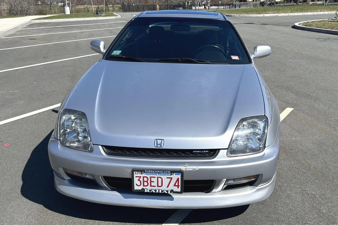 2001 Honda Prelude 5th Gen - Image 2 of 31