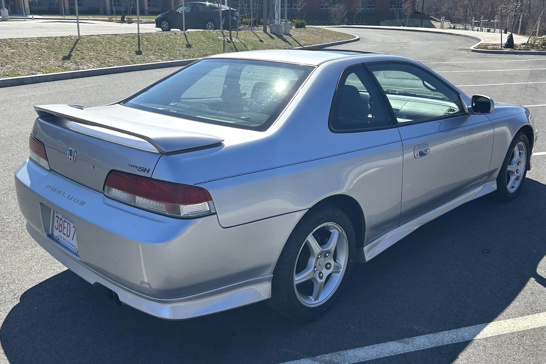 2001 Honda Prelude 5th Gen - Image 4 of 31