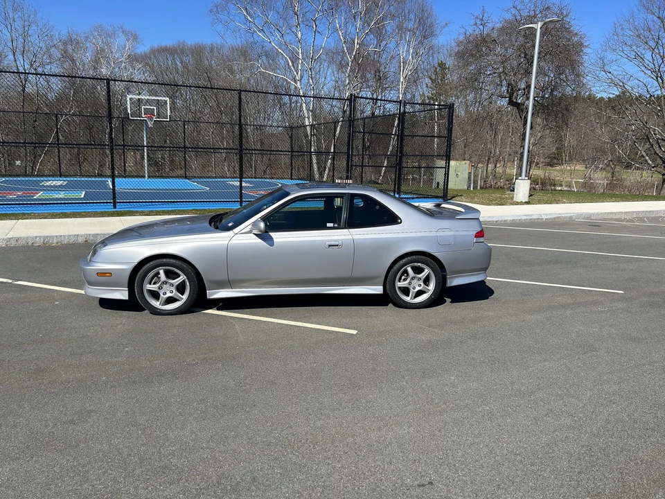 2001 Honda Prelude 5th Gen - Image 12 of 31