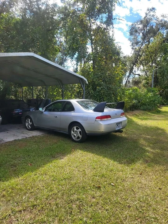 2001 Honda Prelude 5th Gen - Image 2 of 5