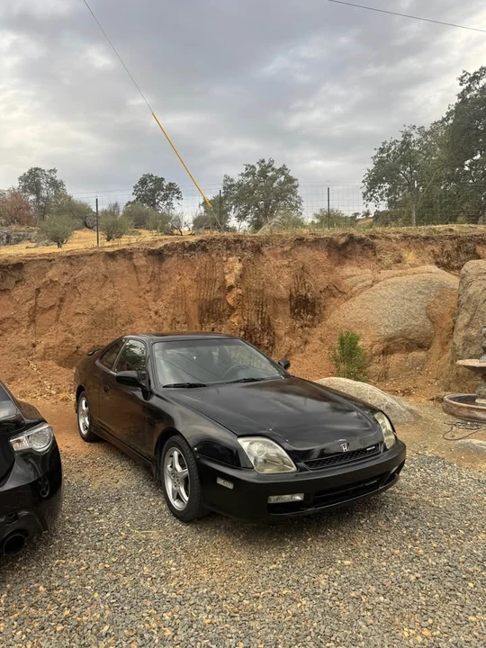 2001 Honda Prelude 5th Gen - Image 2 of 9